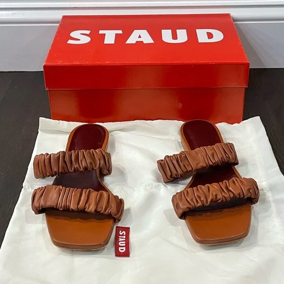 STAUD Maya Ruched Sandals - Picture 8 of 11